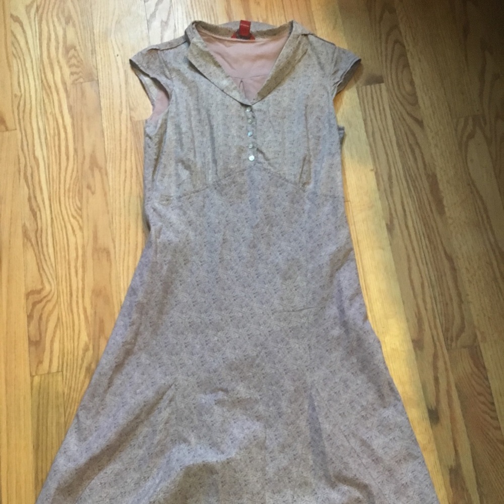 Beautiful Sundance dress size 4
